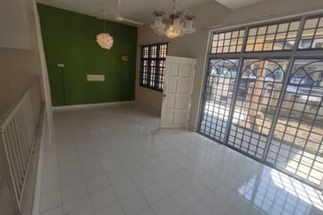 FREEHOLD ⚡ 2 Storey Terrace at Taman Puncak Bukit Katil Melaka For Sale