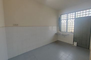 FREEHOLD ⚡ 2 Storey Terrace at Taman Puncak Bukit Katil Melaka For Sale