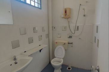 FREEHOLD ⚡ 2 Storey Terrace at Taman Puncak Bukit Katil Melaka For Sale