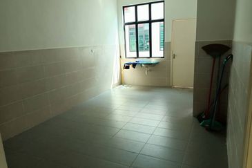 FREEHOLD 2 STOREY INTERMEDIATE TERRACE FOR SALE AT TAMAN DESA IDAMAN DURIAN TUNGGAL MELAKA