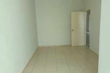 FREEHOLD 2 STOREY INTERMEDIATE TERRACE FOR SALE AT TAMAN DESA IDAMAN DURIAN TUNGGAL MELAKA