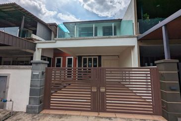 FREEHOLD 2 STOREY INTERMEDIATE TERRACE FOR SALE AT TAMAN DESA IDAMAN DURIAN TUNGGAL MELAKA