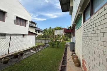 Taman Sentosa, Bukit Baru