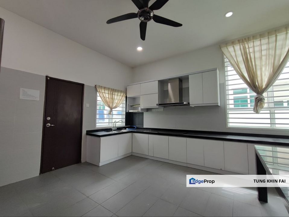3 Storey Semi-D Taman Klebang Utama Melaka For Sale , Melaka, Klebang
