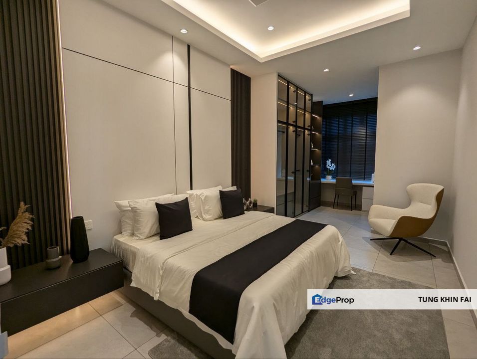 𝐌𝐞𝐥𝐚𝐤𝐚 𝐍𝐞𝐰 𝐅𝐫𝐞𝐞𝐡𝐨𝐥𝐝 𝟐 𝐒𝐭𝐨𝐫𝐞𝐲 𝐓𝐞𝐫𝐫𝐚𝐜𝐞 @ 𝐊𝐫𝐮𝐛𝐨𝐧𝐠 𝐇𝐞𝐢𝐠𝐡𝐭𝐬 𝐌𝐞𝐥𝐚𝐤𝐚 𝐅𝐨𝐫 𝐒𝐚𝐥𝐞, Melaka, Krubong