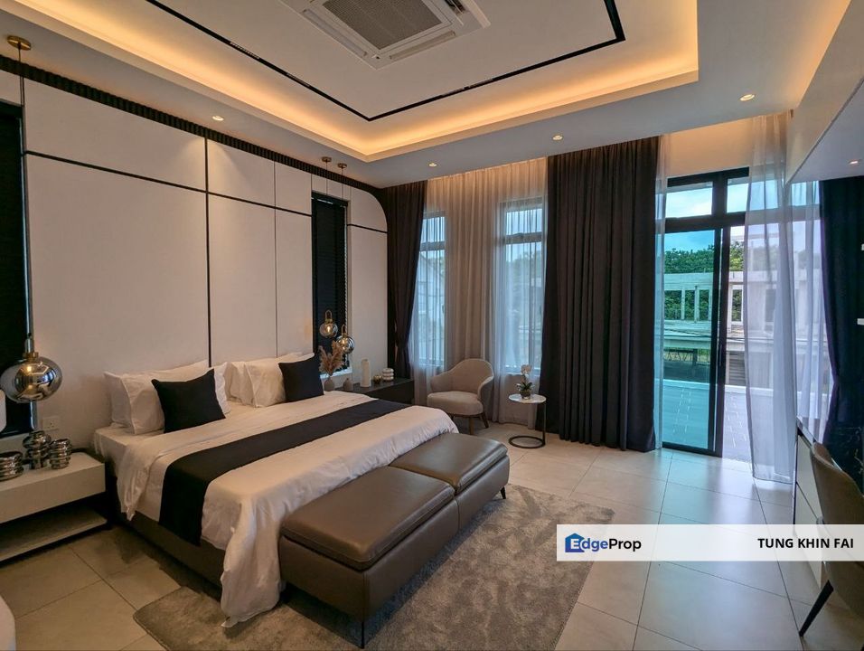 𝐌𝐞𝐥𝐚𝐤𝐚 𝐍𝐞𝐰 𝐅𝐫𝐞𝐞𝐡𝐨𝐥𝐝 𝟐 𝐒𝐭𝐨𝐫𝐞𝐲 𝐓𝐞𝐫𝐫𝐚𝐜𝐞 @ 𝐊𝐫𝐮𝐛𝐨𝐧𝐠 𝐇𝐞𝐢𝐠𝐡𝐭𝐬 𝐌𝐞𝐥𝐚𝐤𝐚 𝐅𝐨𝐫 𝐒𝐚𝐥𝐞, Melaka, Krubong