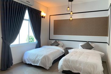 Shamrock Beach Villas