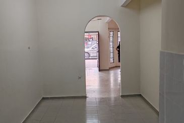 Taman Sri Subang PJS 10