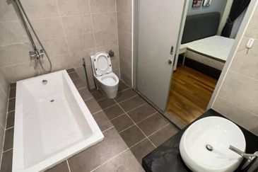 KL Gateway Premium Residence