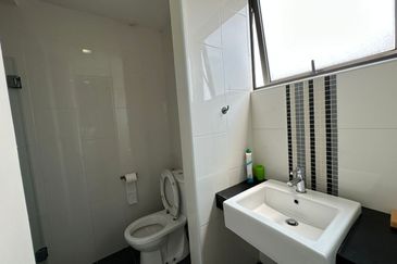 Centrio SoHo @ Pantai Hillpark