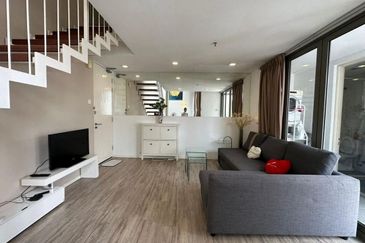 Centrio SoHo @ Pantai Hillpark