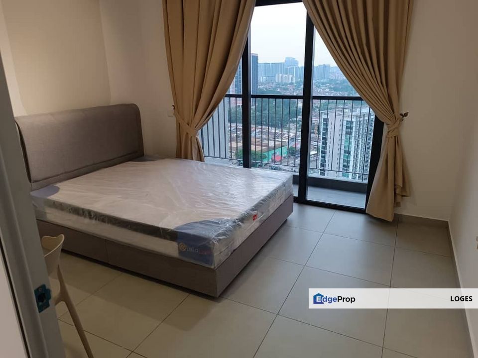 D'Ivo, Kuala Lumpur, Jalan Klang Lama (Old Klang Road)