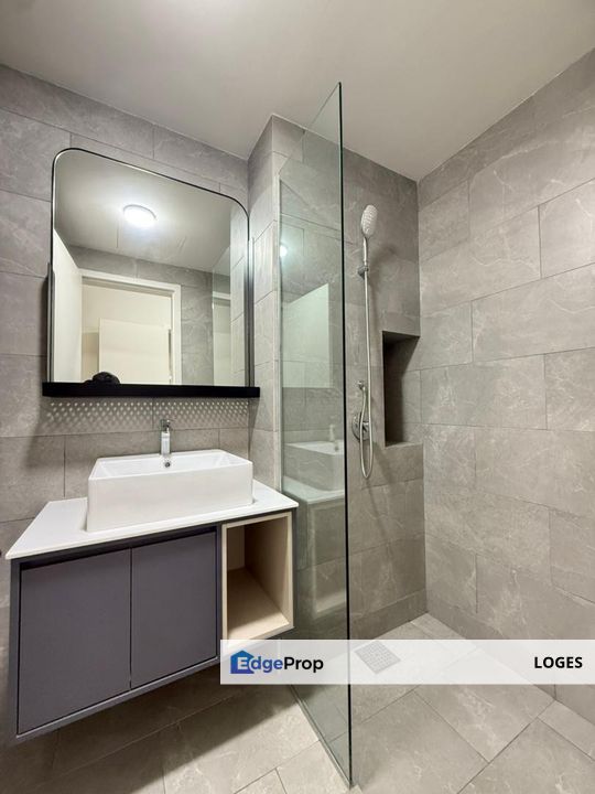 D'Ivo, Kuala Lumpur, Jalan Klang Lama (Old Klang Road)