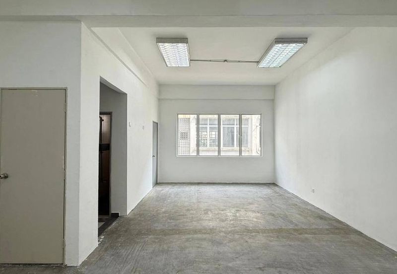 1 Puchong Business Park