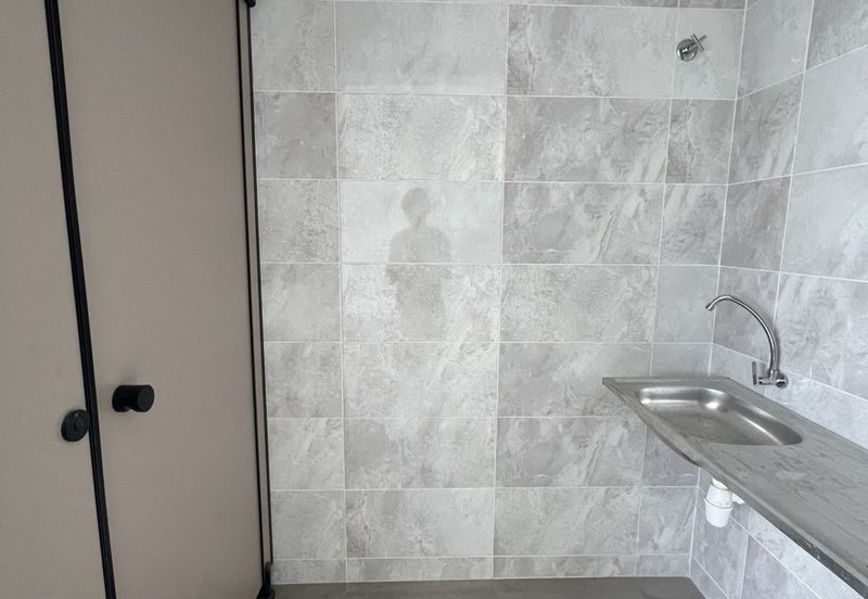 Kenwingston Business Centre