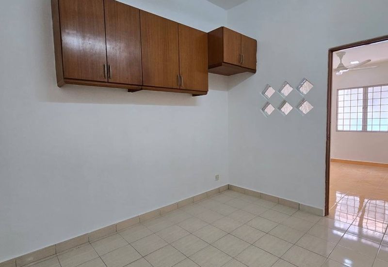 Jalan Bandar Putra Permai 4/1