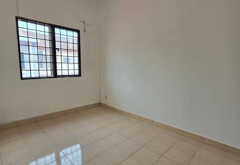 Jalan Bandar Putra Permai 4/1