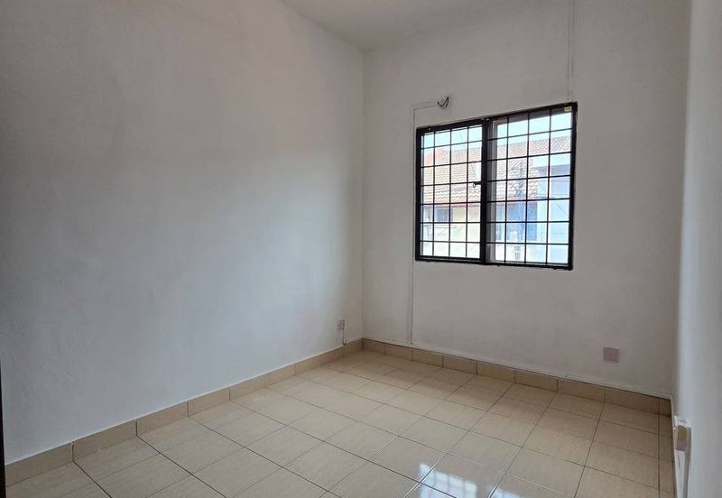 Jalan Bandar Putra Permai 4/1