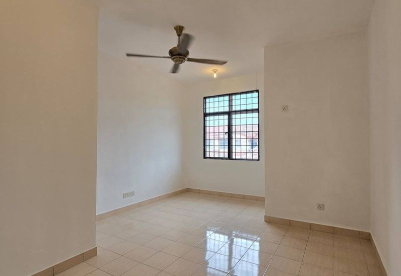 Jalan Bandar Putra Permai 4/1