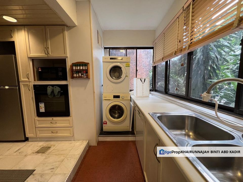 Lowrise Kudalari next to MRT KLCC, Kuala Lumpur, KLCC