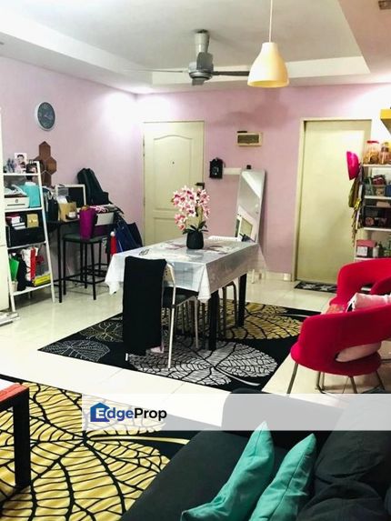 Lakeview Apartment Selayang Block C For Sale, Selangor, Selayang