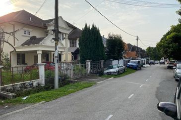 Bandar Country Homes