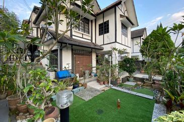 Bandar Country Homes