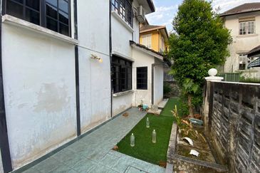 Bandar Country Homes