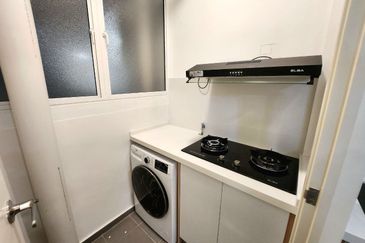 Tuan 2egacy (Tuan Residency 2)