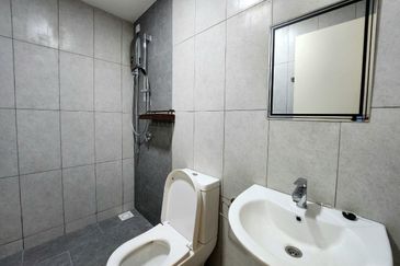 Tuan 2egacy (Tuan Residency 2)