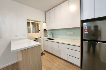 Tuan 2egacy (Tuan Residency 2)