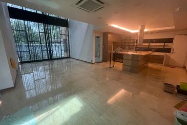 Taman Sri Hijau ( New Green Park )