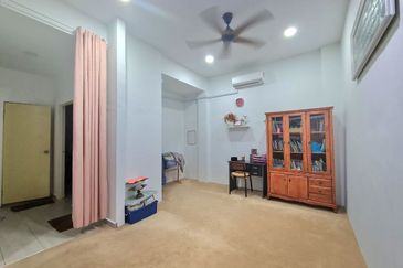 Taman Desa Keramat AU2