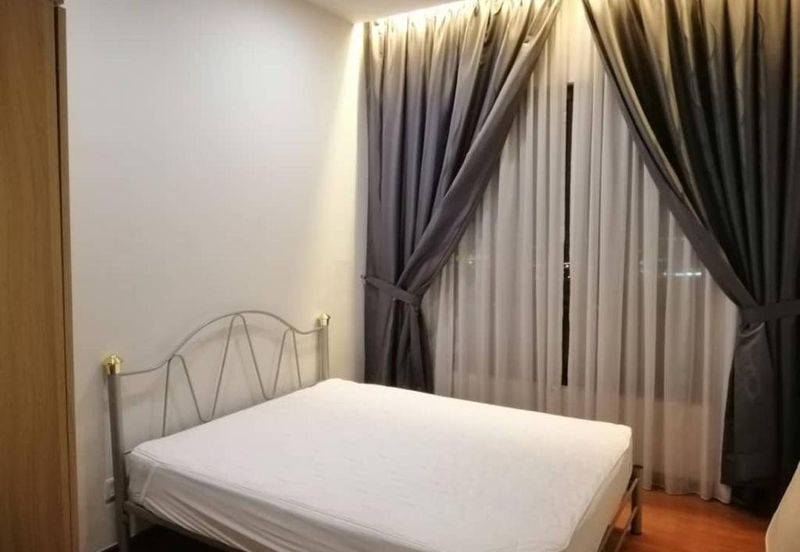 Zefer Hill Residence