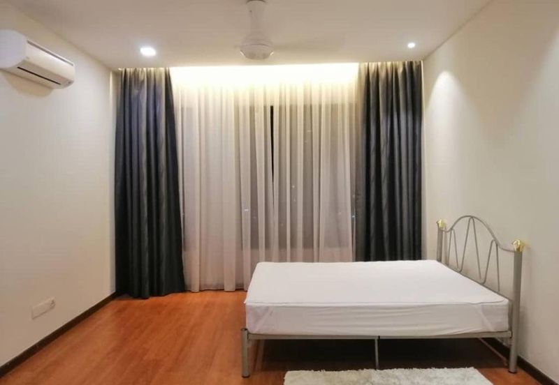 Zefer Hill Residence