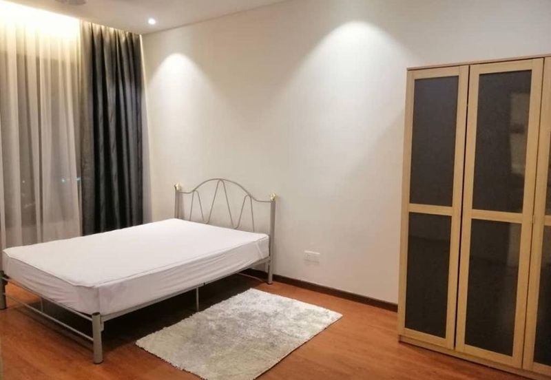 Zefer Hill Residence