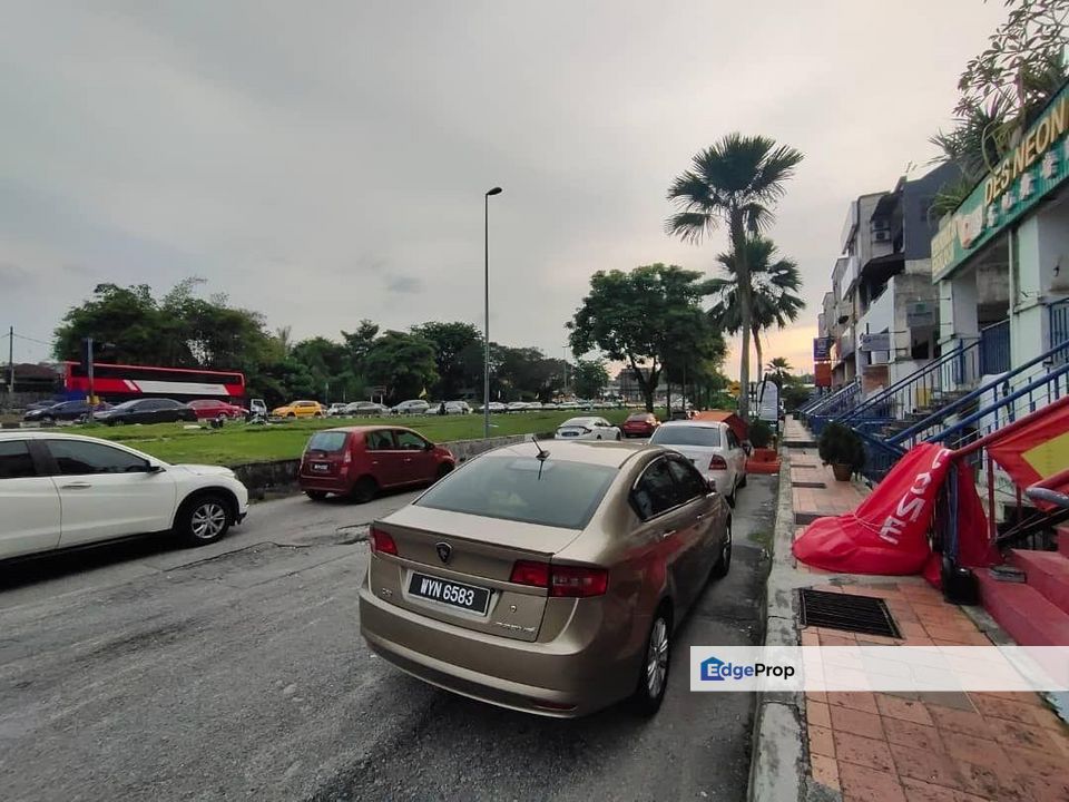 Taman Industri Oug, Kuala Lumpur, Jalan Klang Lama (Old Klang Road)