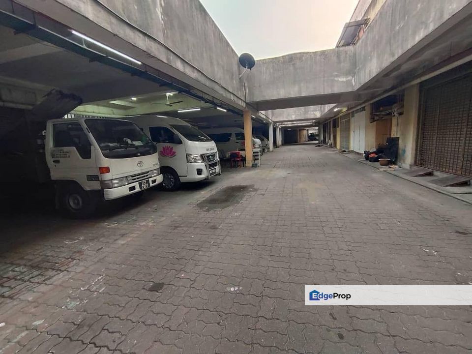 Taman Industri Oug, Kuala Lumpur, Jalan Klang Lama (Old Klang Road)