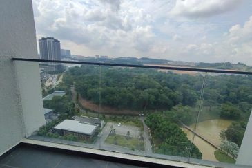 SkyLuxe On The Park @ Bukit Jalil
