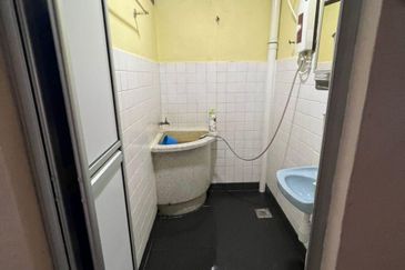 Jalan Taman Kinrara 5/1