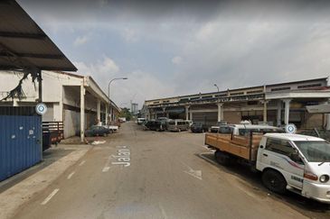 Sungai Besi Industrial Park, 1.5 sty, 4% ROI