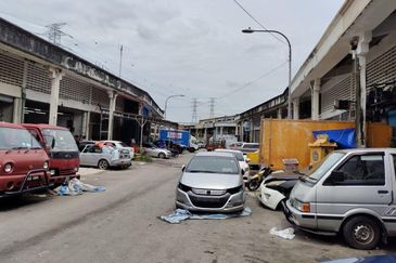 Sungai Besi Industrial Park, 1.5 sty, 4% ROI