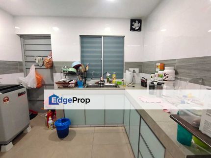 Freehold Puchong Landed for Sale Bandar Puchong Jaya Jalan Merbuk 3+1 room, Selangor, Puchong