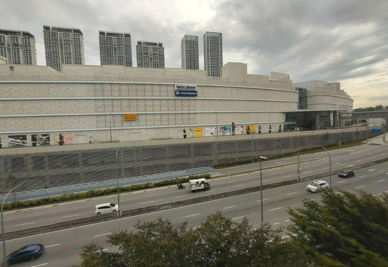 The Earth @ Bukit Jalil