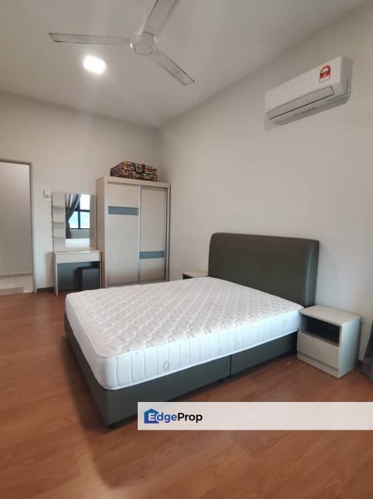 Dual Key Unit Zefer Hill Residence Condominium Puchong, Selangor, Puchong