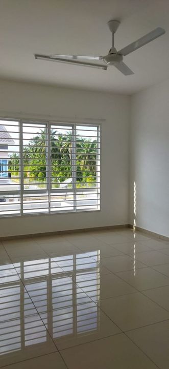 👍MURAH BASIC DOUBLE STOREY TERRACE TIARA SENDAYAN BANDAR ENSTEK NEAR NILAI FOR RENT, Negeri Sembilan, Labu