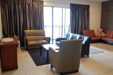 Zefer Hill Residence