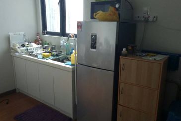 Zefer Hill Residence