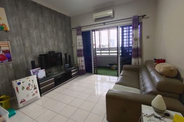 Sri Bayu Apartment