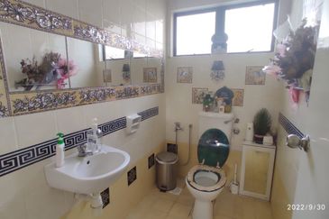 ⭐BELOW MARKET VALUE FREEHOLD HUGE LAND FACING OPEN LAKE DOUBLE STOREY BUNGALOW JENTAYU BANDAR ENSTEK NILAI